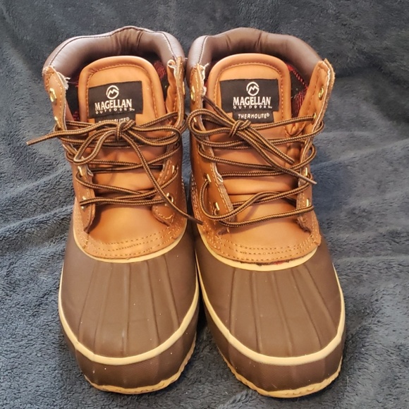 Women's Magellan Outdoors Boots - Picture 3 of 8